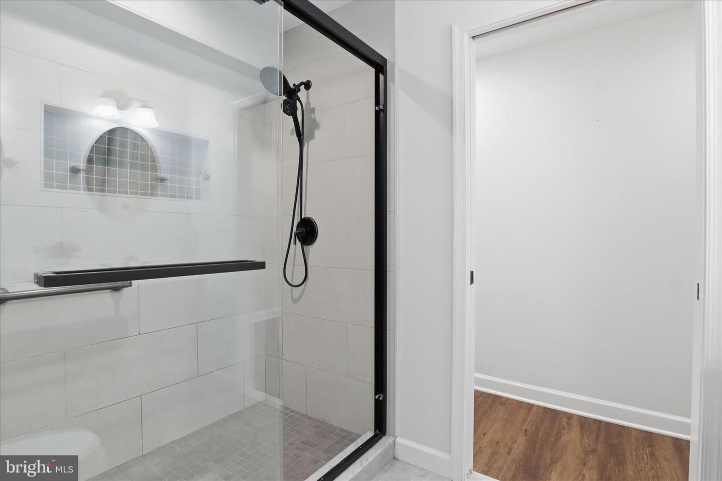 9712 KLIMT CT, BURKE, Virginia 22015, 5 Bedrooms Bedrooms, ,3 BathroomsBathrooms,Residential,For sale,9712 KLIMT CT,VAFX2289394 MLS # VAFX2289394