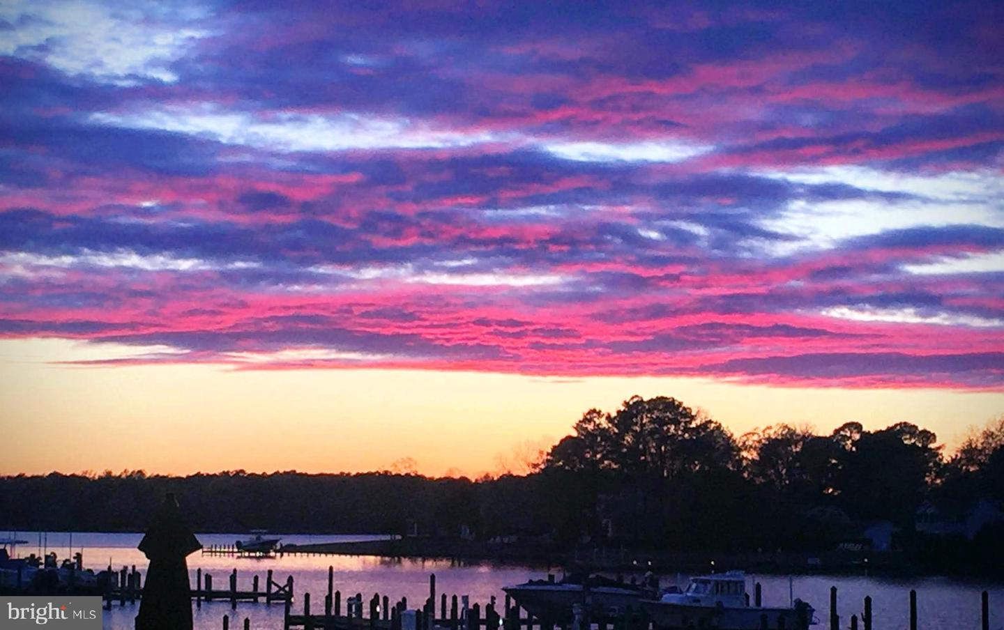 62 WESTBAY DR, KILMARNOCK, Virginia 22482, 5 Bedrooms Bedrooms, 8 Rooms Rooms,4 BathroomsBathrooms,Residential,For sale,62 WESTBAY DR,VANV2001884 MLS # VANV2001884