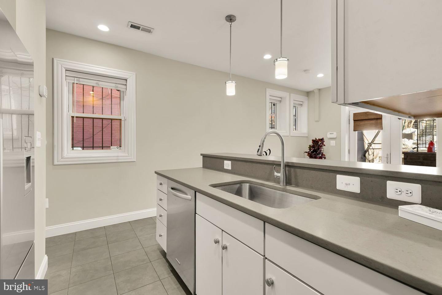 2714 ONTARIO RD NW #2, WASHINGTON, District Of Columbia 20009, 1 Bedroom Bedrooms, ,1 BathroomBathrooms,Residential,For sale,2714 ONTARIO RD NW #2,DCDC2245330 MLS # DCDC2245330