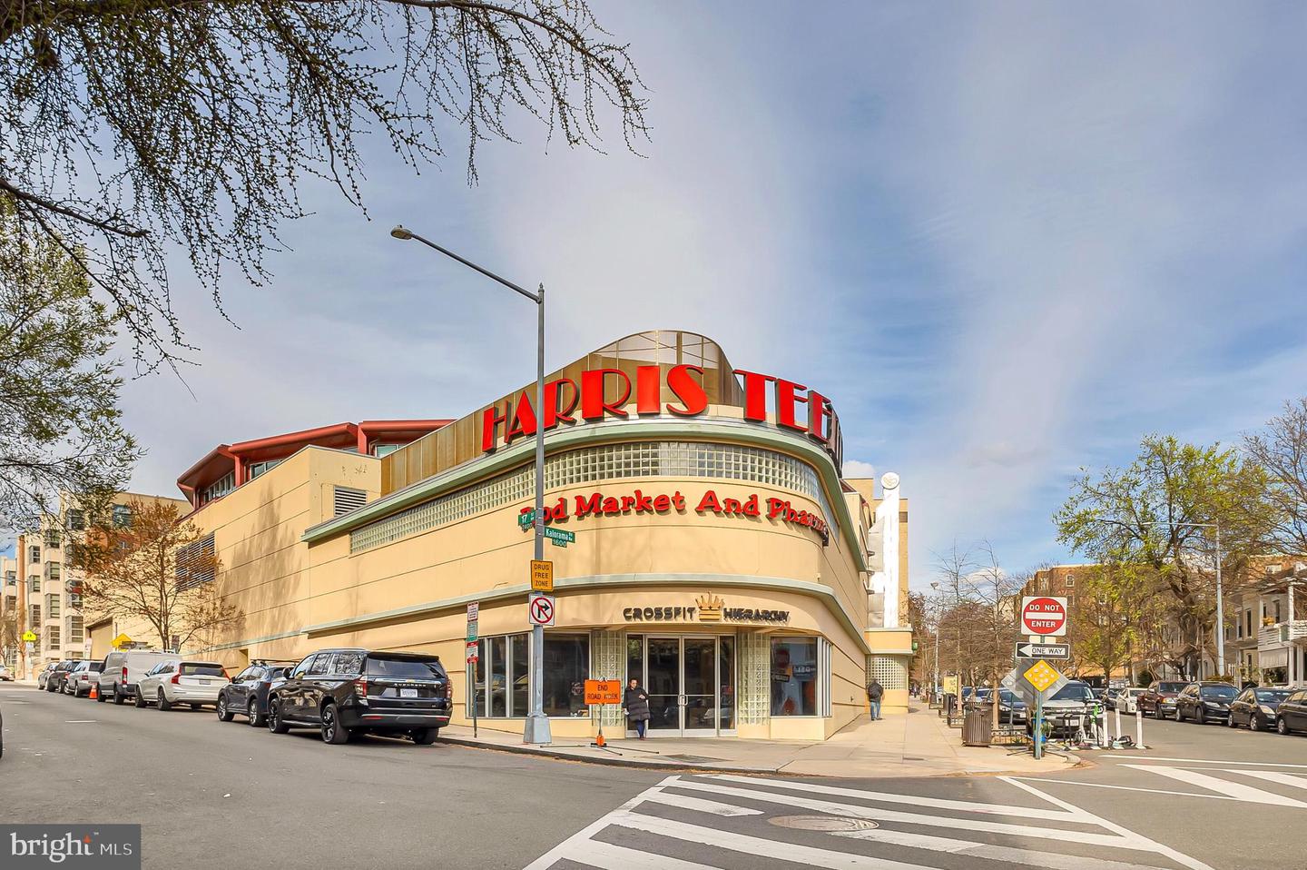 2714 ONTARIO RD NW #2, WASHINGTON, District Of Columbia 20009, 1 Bedroom Bedrooms, ,1 BathroomBathrooms,Residential,For sale,2714 ONTARIO RD NW #2,DCDC2245330 MLS # DCDC2245330