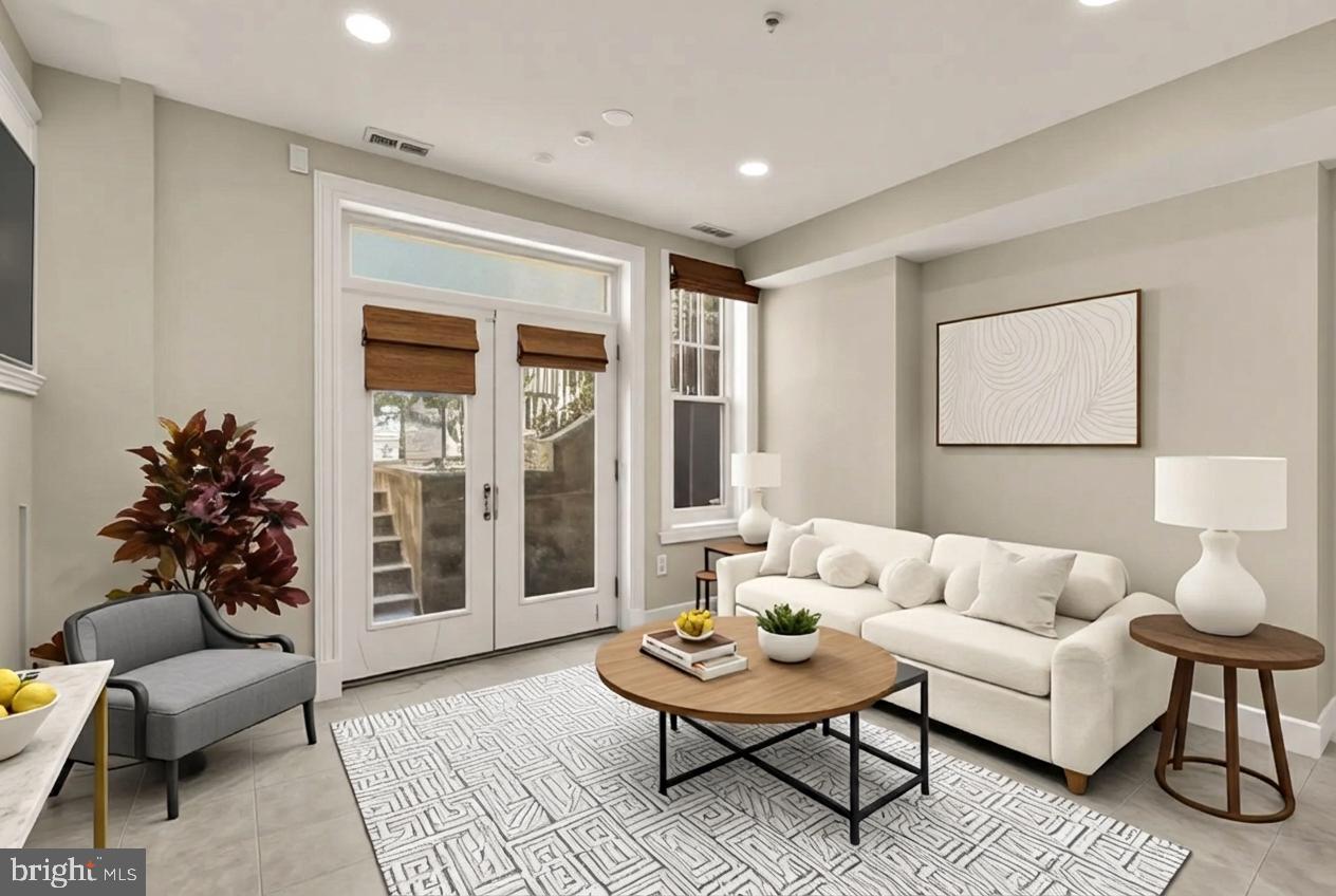 2714 ONTARIO RD NW #2, WASHINGTON, District Of Columbia 20009, 1 Bedroom Bedrooms, ,1 BathroomBathrooms,Residential,For sale,2714 ONTARIO RD NW #2,DCDC2245330 MLS # DCDC2245330