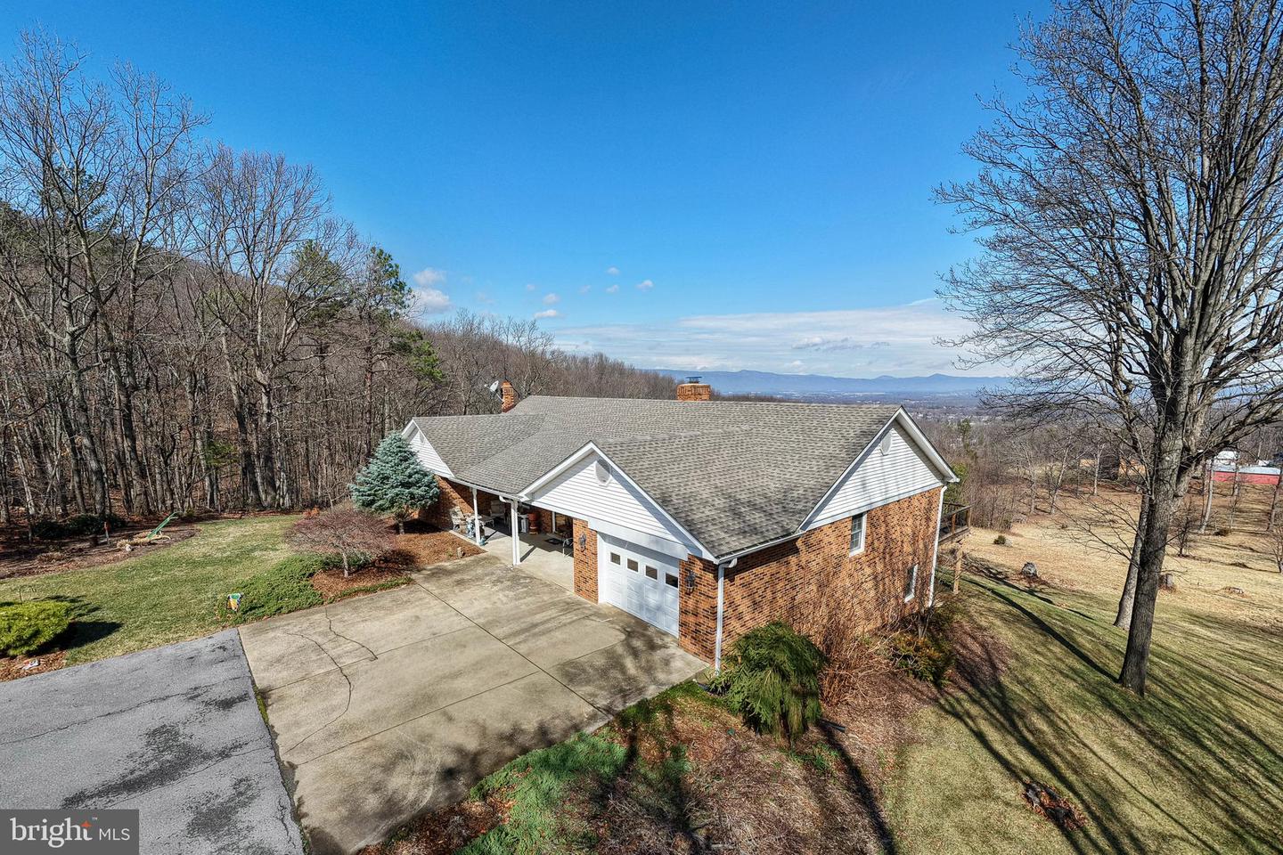 410 MCCOY LN, STANLEY, Virginia 22851, 5 Bedrooms Bedrooms, ,4 BathroomsBathrooms,Residential,For sale,410 MCCOY LN,VAPA2006020 MLS # VAPA2006020