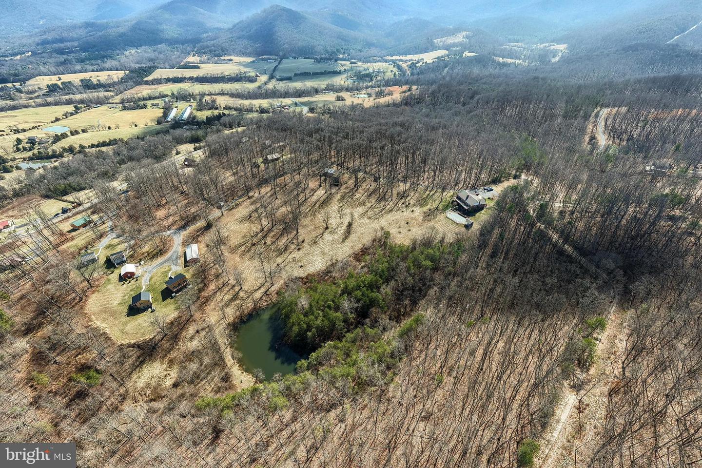 410 MCCOY LN, STANLEY, Virginia 22851, 5 Bedrooms Bedrooms, ,4 BathroomsBathrooms,Residential,For sale,410 MCCOY LN,VAPA2006020 MLS # VAPA2006020