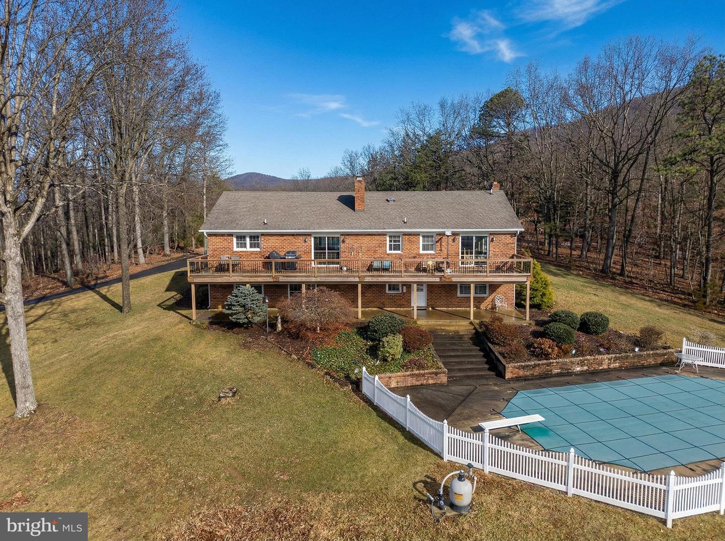 410 MCCOY LN, STANLEY, Virginia 22851, 5 Bedrooms Bedrooms, ,4 BathroomsBathrooms,Residential,For sale,410 MCCOY LN,VAPA2006020 MLS # VAPA2006020