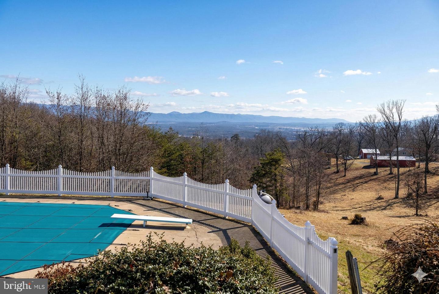 410 MCCOY LN, STANLEY, Virginia 22851, 5 Bedrooms Bedrooms, ,4 BathroomsBathrooms,Residential,For sale,410 MCCOY LN,VAPA2006020 MLS # VAPA2006020