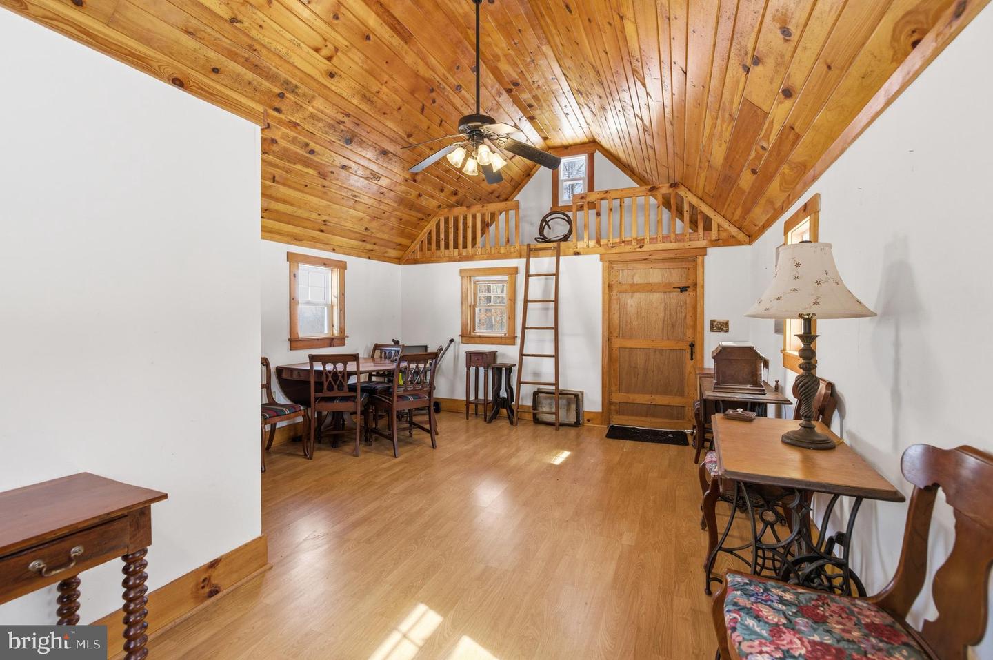 410 MCCOY LN, STANLEY, Virginia 22851, 5 Bedrooms Bedrooms, ,4 BathroomsBathrooms,Residential,For sale,410 MCCOY LN,VAPA2006020 MLS # VAPA2006020