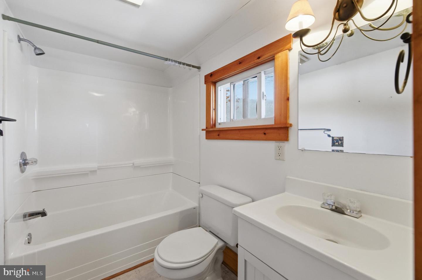 410 MCCOY LN, STANLEY, Virginia 22851, 5 Bedrooms Bedrooms, ,4 BathroomsBathrooms,Residential,For sale,410 MCCOY LN,VAPA2006020 MLS # VAPA2006020