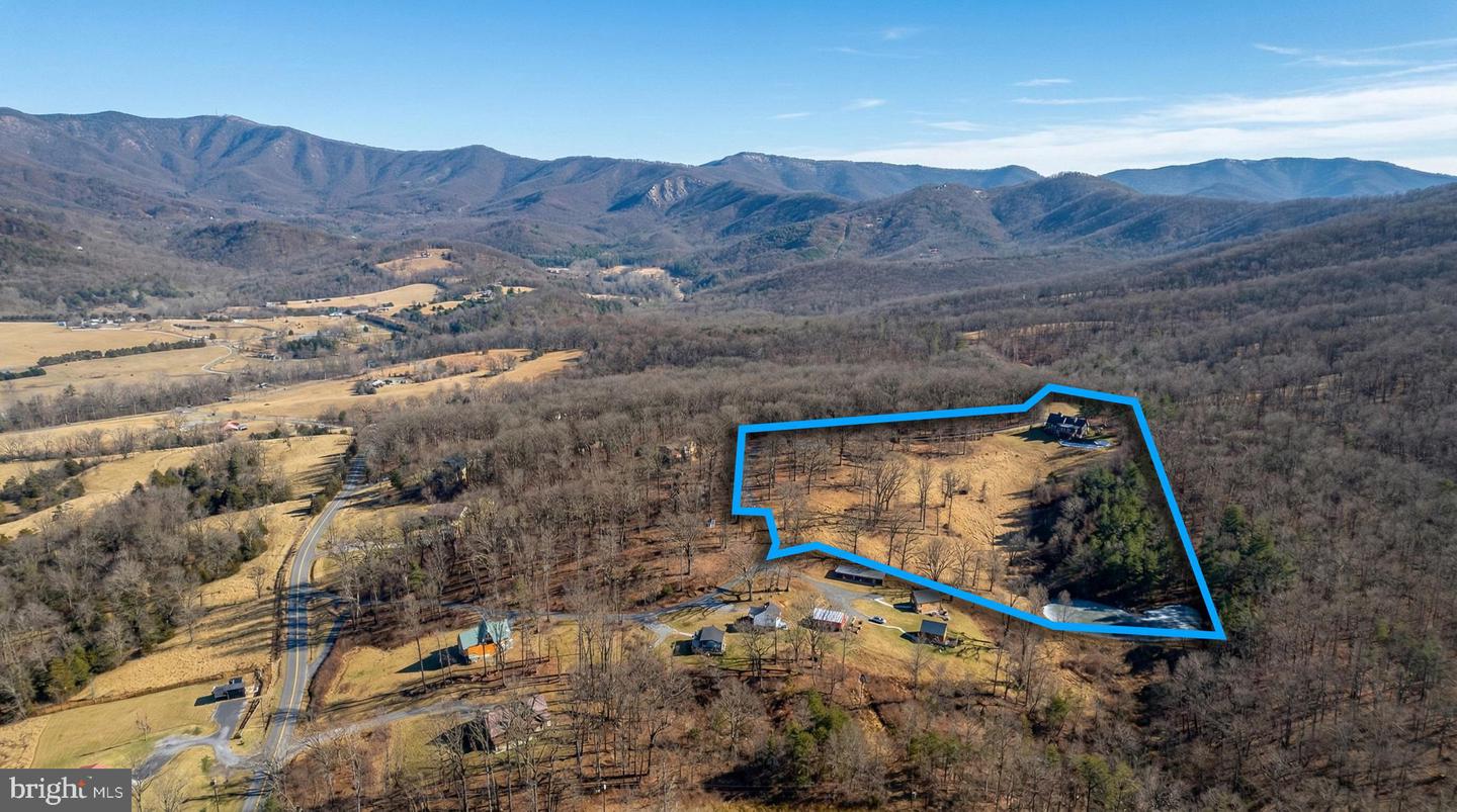 410 MCCOY LN, STANLEY, Virginia 22851, 5 Bedrooms Bedrooms, ,4 BathroomsBathrooms,Residential,For sale,410 MCCOY LN,VAPA2006020 MLS # VAPA2006020