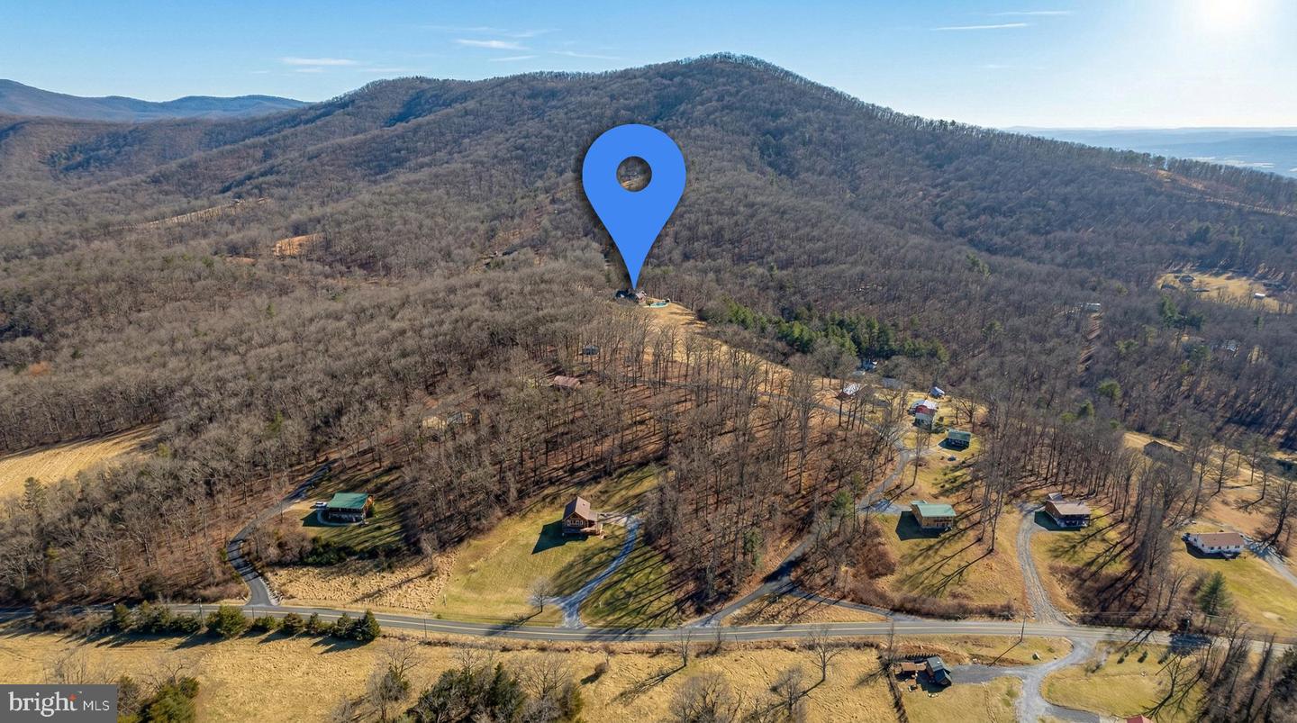 410 MCCOY LN, STANLEY, Virginia 22851, 5 Bedrooms Bedrooms, ,4 BathroomsBathrooms,Residential,For sale,410 MCCOY LN,VAPA2006020 MLS # VAPA2006020