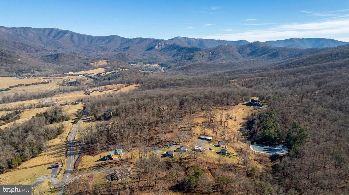 410 MCCOY LN, STANLEY, Virginia 22851, 5 Bedrooms Bedrooms, ,4 BathroomsBathrooms,Residential,For sale,410 MCCOY LN,VAPA2006020 MLS # VAPA2006020