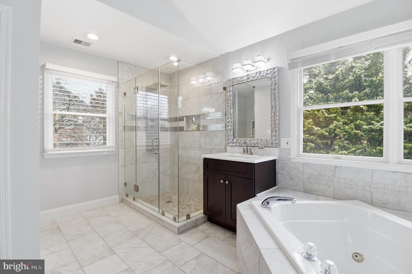 3221 SPRING RAIN CT, HERNDON, Virginia 20171, 5 Bedrooms Bedrooms, ,4 BathroomsBathrooms,Residential,For sale,3221 SPRING RAIN CT,VAFX2289946 MLS # VAFX2289946