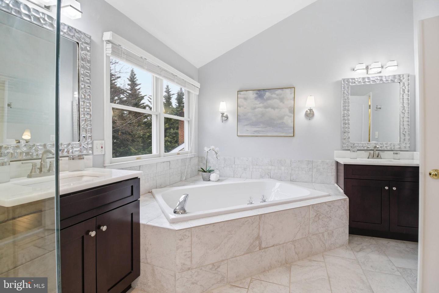 3221 SPRING RAIN CT, HERNDON, Virginia 20171, 5 Bedrooms Bedrooms, ,4 BathroomsBathrooms,Residential,For sale,3221 SPRING RAIN CT,VAFX2289946 MLS # VAFX2289946