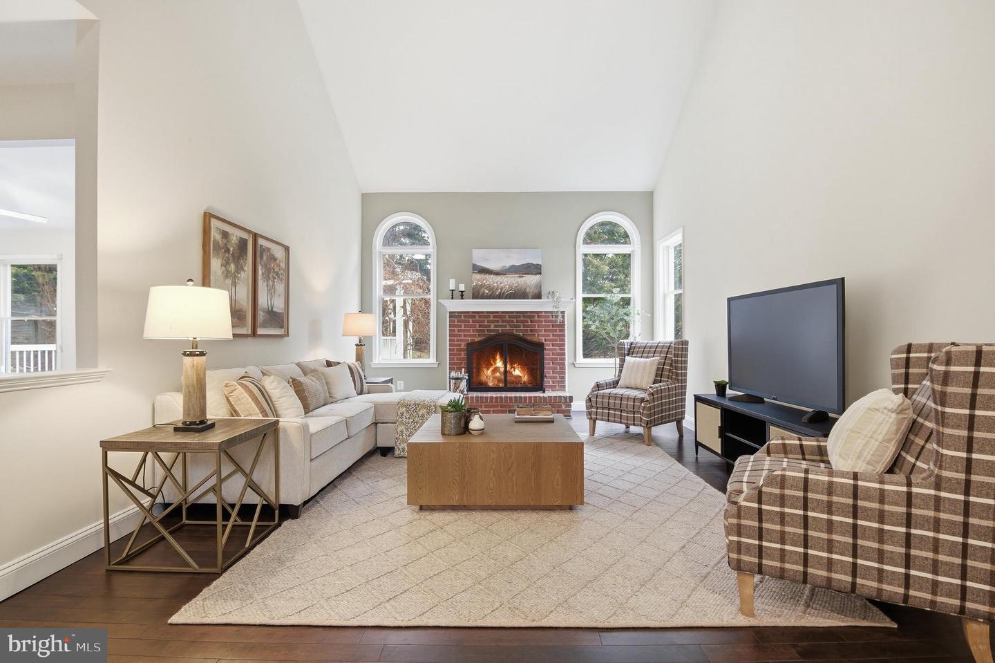 3221 SPRING RAIN CT, HERNDON, Virginia 20171, 5 Bedrooms Bedrooms, ,4 BathroomsBathrooms,Residential,For sale,3221 SPRING RAIN CT,VAFX2289946 MLS # VAFX2289946