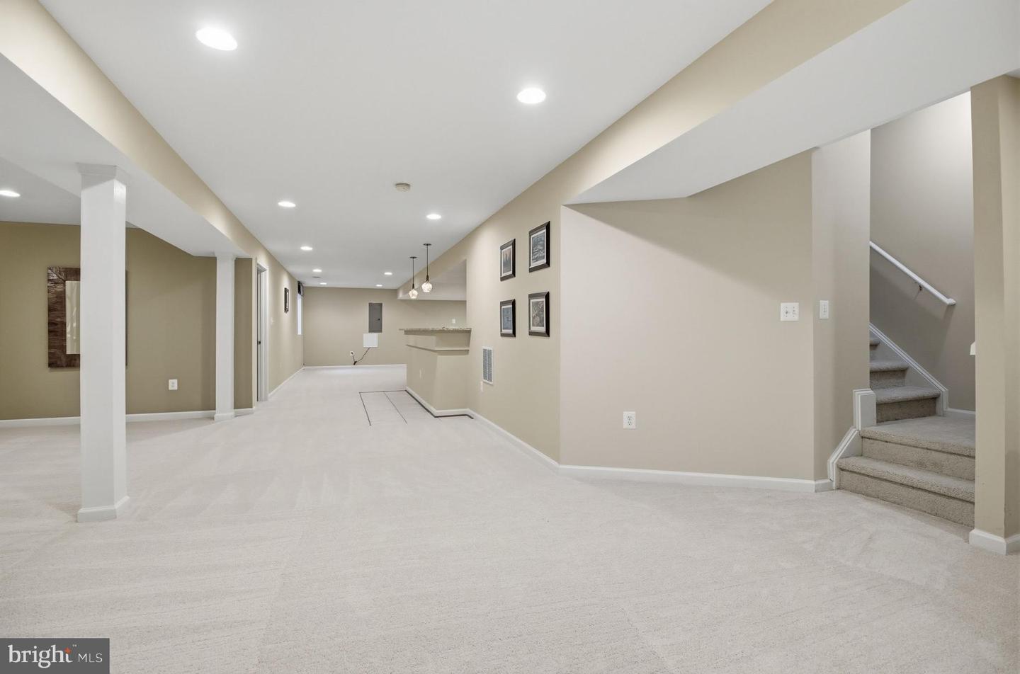 3221 SPRING RAIN CT, HERNDON, Virginia 20171, 5 Bedrooms Bedrooms, ,4 BathroomsBathrooms,Residential,For sale,3221 SPRING RAIN CT,VAFX2289946 MLS # VAFX2289946