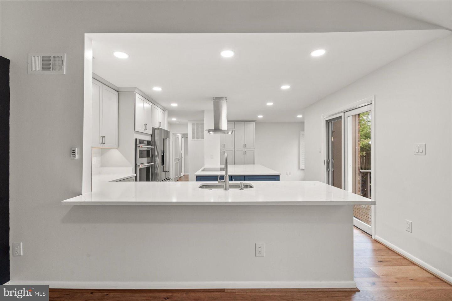 1703 MAPLE HILL PL, ALEXANDRIA, Virginia 22302, 4 Bedrooms Bedrooms, 8 Rooms Rooms,3 BathroomsBathrooms,Residential,For sale,1703 MAPLE HILL PL,VAAX2053984 MLS # VAAX2053984