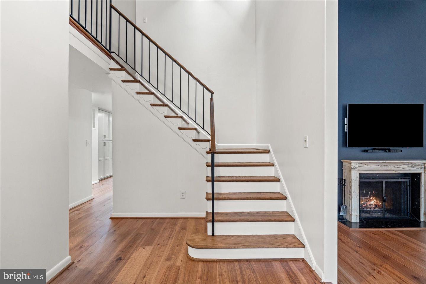 1703 MAPLE HILL PL, ALEXANDRIA, Virginia 22302, 4 Bedrooms Bedrooms, 8 Rooms Rooms,3 BathroomsBathrooms,Residential,For sale,1703 MAPLE HILL PL,VAAX2053984 MLS # VAAX2053984