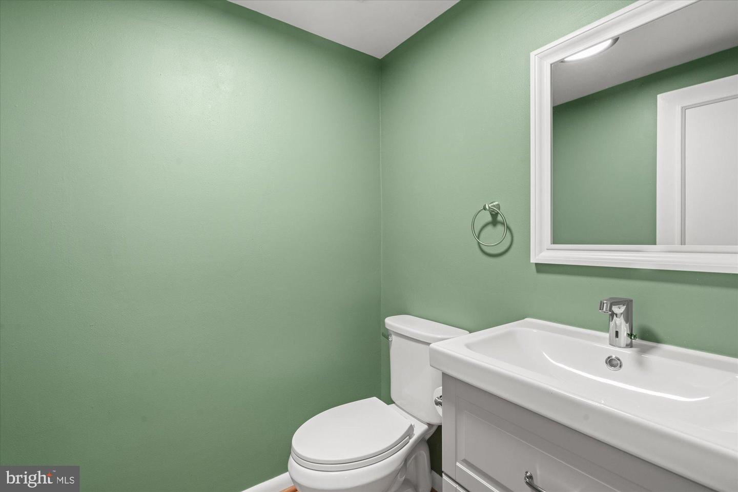 1703 MAPLE HILL PL, ALEXANDRIA, Virginia 22302, 4 Bedrooms Bedrooms, 8 Rooms Rooms,3 BathroomsBathrooms,Residential,For sale,1703 MAPLE HILL PL,VAAX2053984 MLS # VAAX2053984