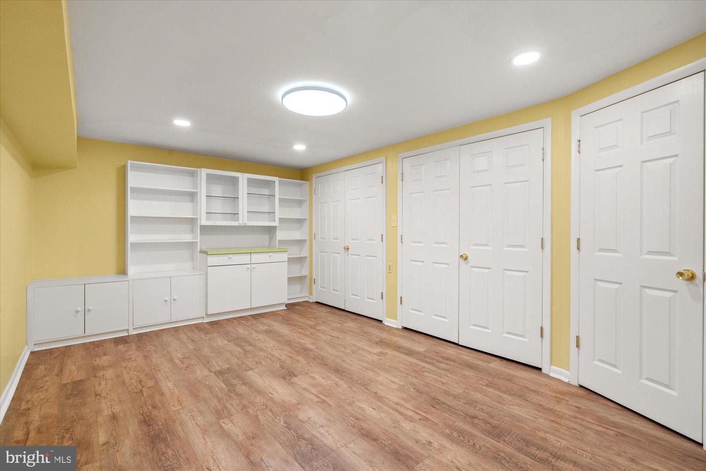 1703 MAPLE HILL PL, ALEXANDRIA, Virginia 22302, 4 Bedrooms Bedrooms, 8 Rooms Rooms,3 BathroomsBathrooms,Residential,For sale,1703 MAPLE HILL PL,VAAX2053984 MLS # VAAX2053984