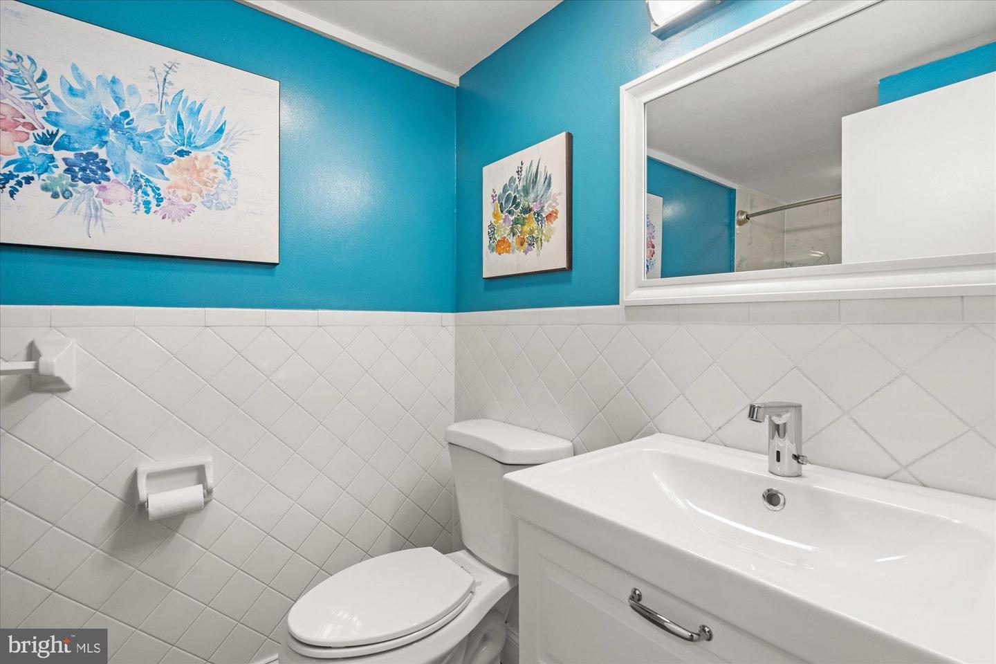 1703 MAPLE HILL PL, ALEXANDRIA, Virginia 22302, 4 Bedrooms Bedrooms, 8 Rooms Rooms,3 BathroomsBathrooms,Residential,For sale,1703 MAPLE HILL PL,VAAX2053984 MLS # VAAX2053984