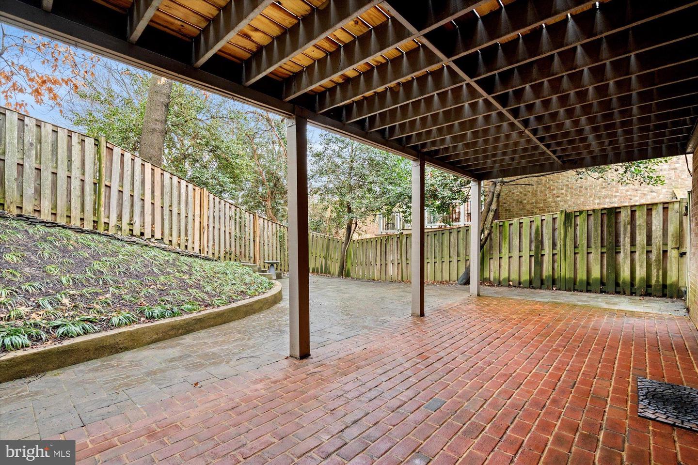 1703 MAPLE HILL PL, ALEXANDRIA, Virginia 22302, 4 Bedrooms Bedrooms, 8 Rooms Rooms,3 BathroomsBathrooms,Residential,For sale,1703 MAPLE HILL PL,VAAX2053984 MLS # VAAX2053984