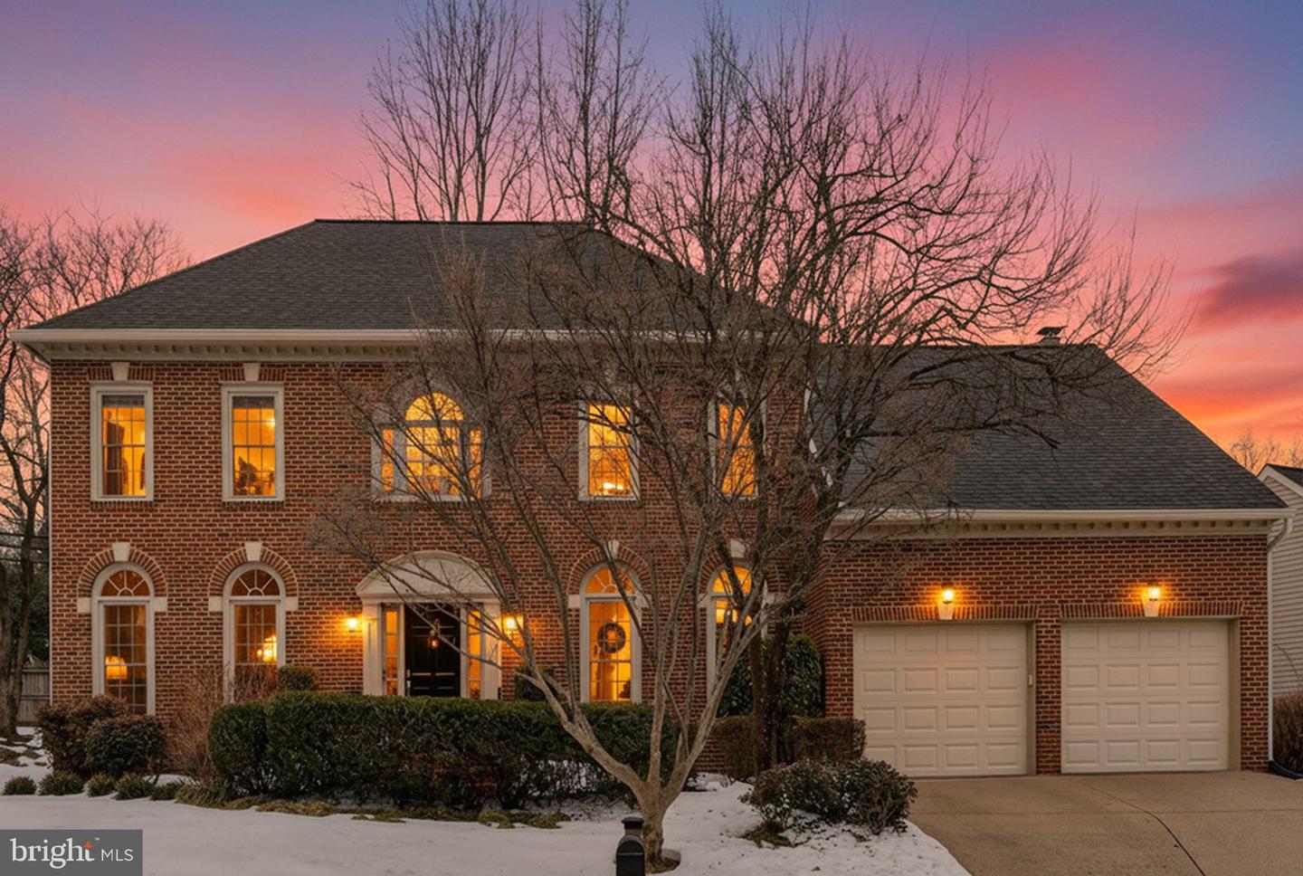 518 BRENTWOOD CT, VIENNA, Virginia 22180, 5 Bedrooms Bedrooms, 20 Rooms Rooms,4 BathroomsBathrooms,Residential,For sale,518 BRENTWOOD CT,VAFX2290194 MLS # VAFX2290194