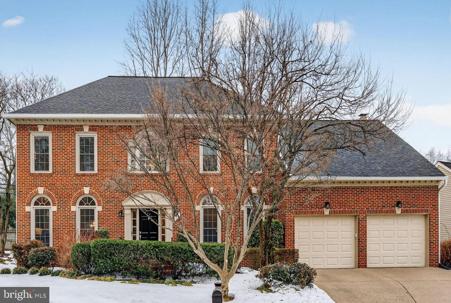 518 BRENTWOOD CT, VIENNA, Virginia 22180, 5 Bedrooms Bedrooms, 20 Rooms Rooms,4 BathroomsBathrooms,Residential,For sale,518 BRENTWOOD CT,VAFX2290194 MLS # VAFX2290194