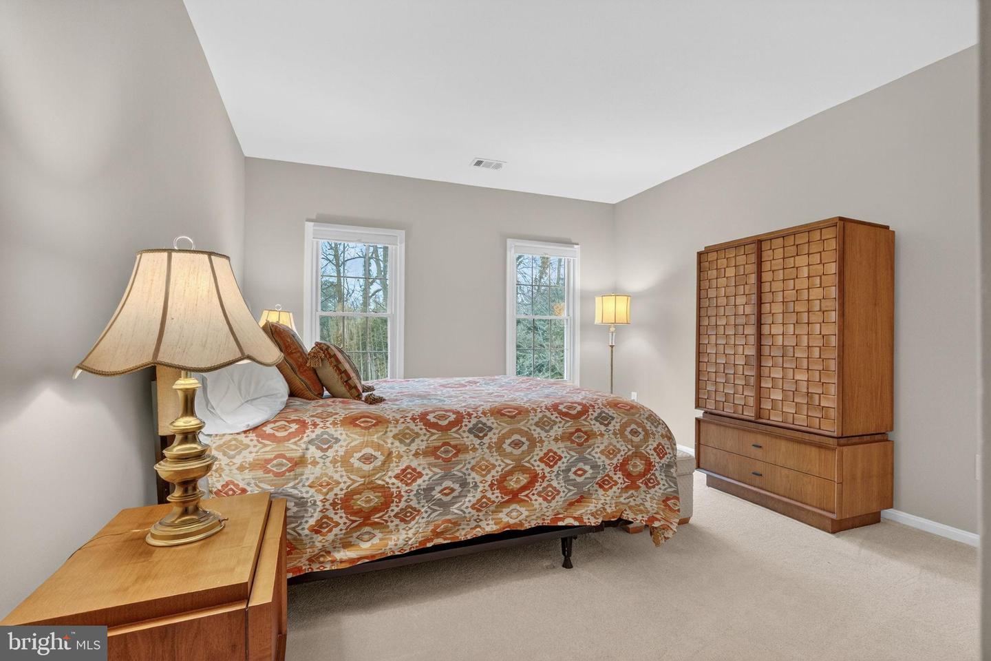 518 BRENTWOOD CT, VIENNA, Virginia 22180, 5 Bedrooms Bedrooms, 20 Rooms Rooms,4 BathroomsBathrooms,Residential,For sale,518 BRENTWOOD CT,VAFX2290194 MLS # VAFX2290194