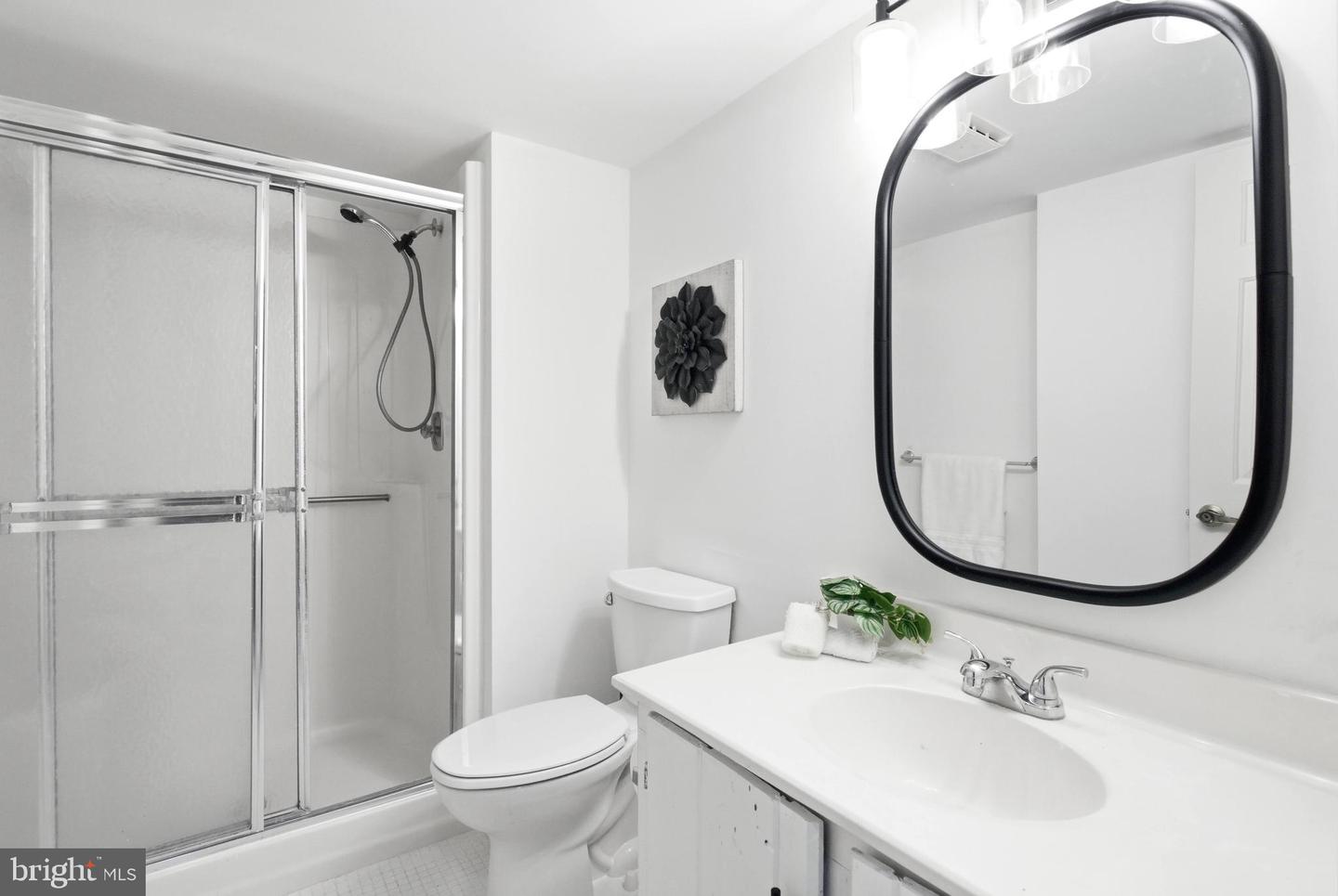 11316 ROBERT CARTER RD, FAIRFAX STATION, Virginia 22039, 6 Bedrooms Bedrooms, ,3 BathroomsBathrooms,Residential,For sale,11316 ROBERT CARTER RD,VAFX2290264 MLS # VAFX2290264