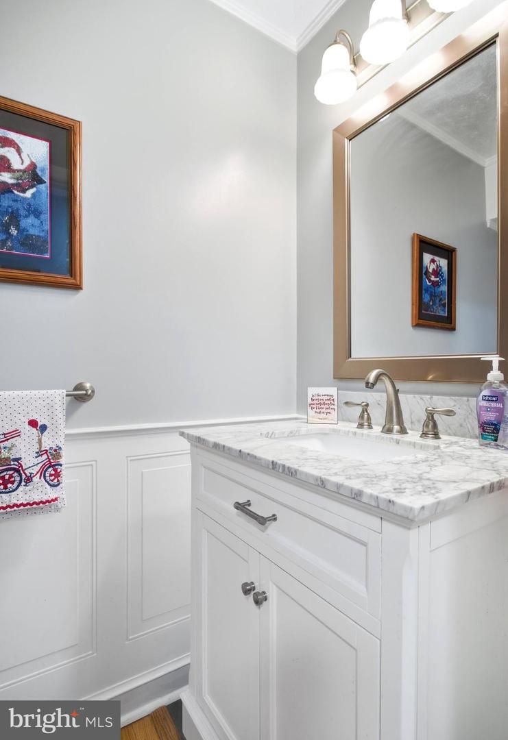 11316 ROBERT CARTER RD, FAIRFAX STATION, Virginia 22039, 6 Bedrooms Bedrooms, ,3 BathroomsBathrooms,Residential,For sale,11316 ROBERT CARTER RD,VAFX2290264 MLS # VAFX2290264