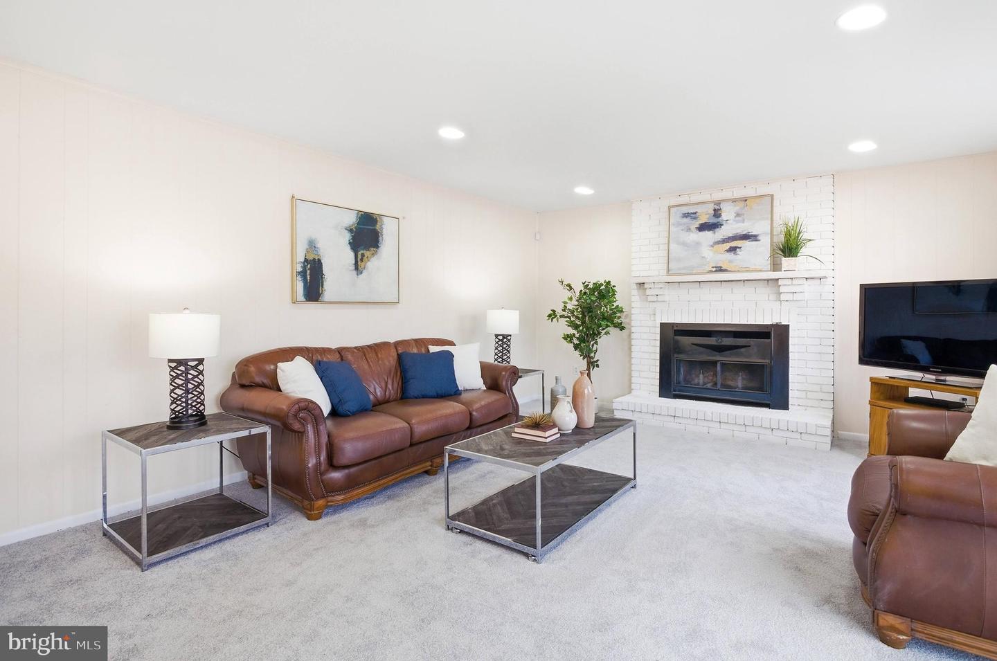 11316 ROBERT CARTER RD, FAIRFAX STATION, Virginia 22039, 6 Bedrooms Bedrooms, ,3 BathroomsBathrooms,Residential,For sale,11316 ROBERT CARTER RD,VAFX2290264 MLS # VAFX2290264