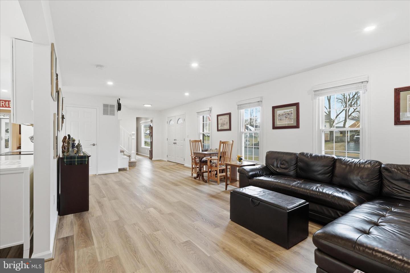 7923 LAKE PLEASANT DR, SPRINGFIELD, Virginia 22153, 4 Bedrooms Bedrooms, ,3 BathroomsBathrooms,Residential,For sale,7923 LAKE PLEASANT DR,VAFX2290368 MLS # VAFX2290368