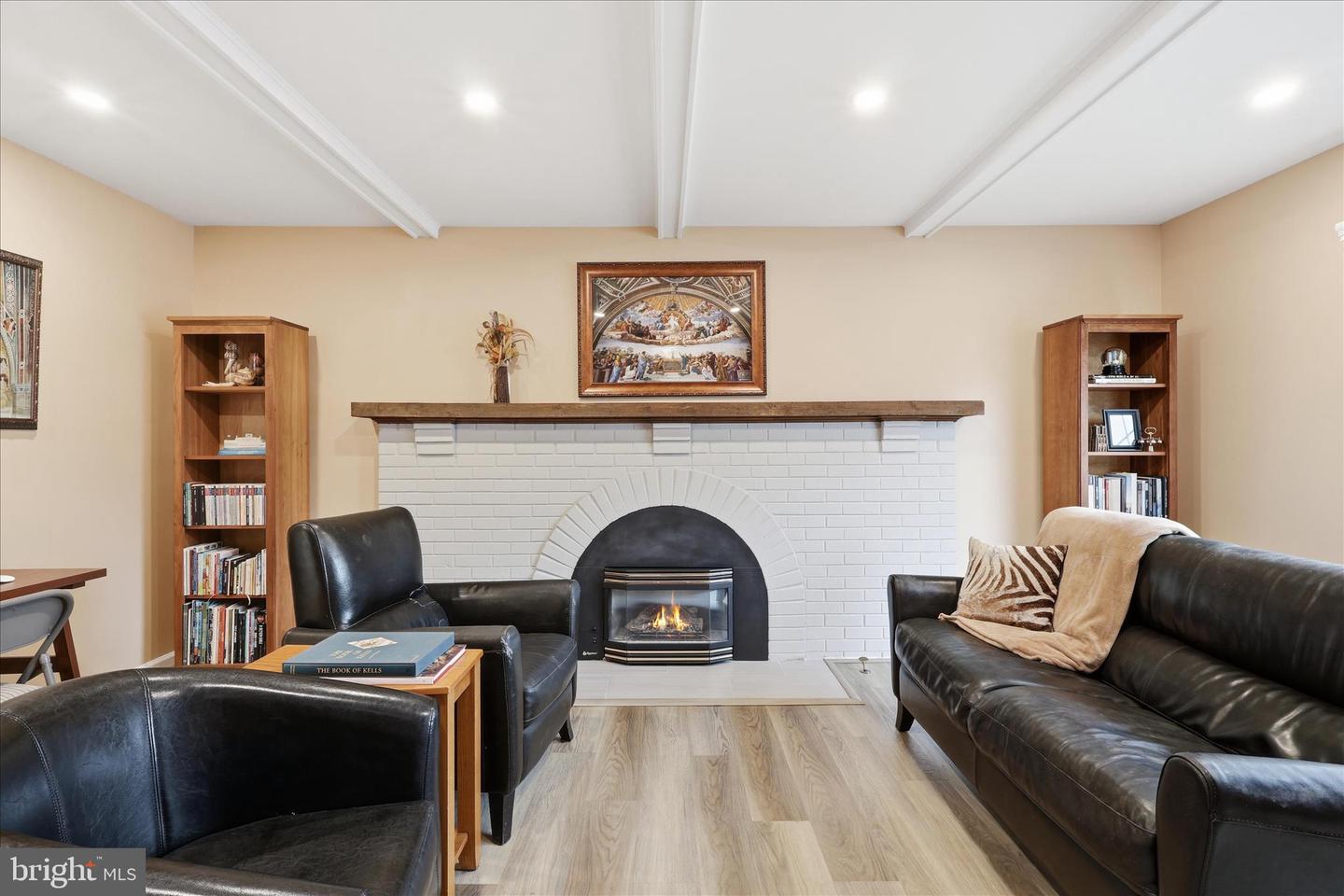 7923 LAKE PLEASANT DR, SPRINGFIELD, Virginia 22153, 4 Bedrooms Bedrooms, ,3 BathroomsBathrooms,Residential,For sale,7923 LAKE PLEASANT DR,VAFX2290368 MLS # VAFX2290368