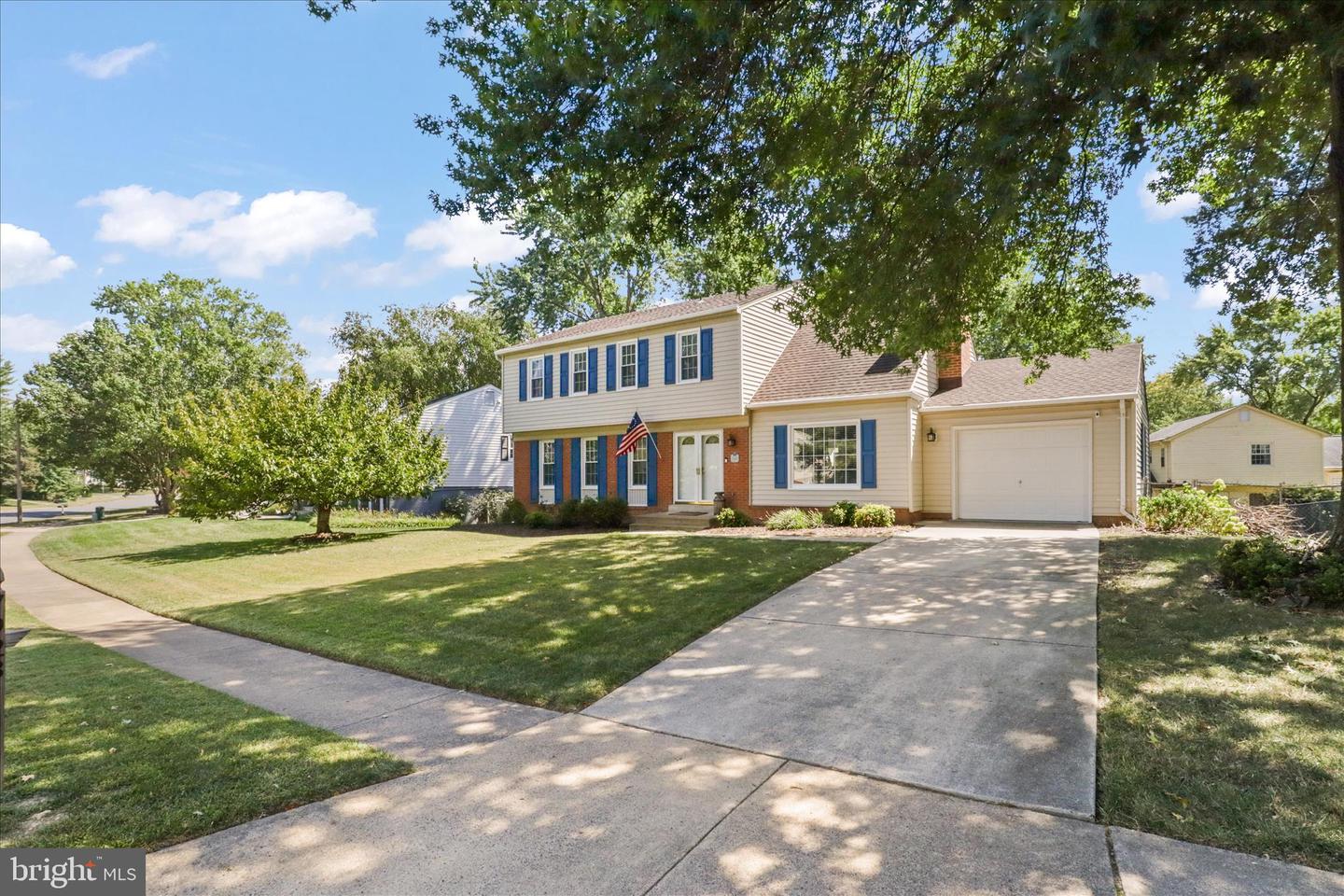 7923 LAKE PLEASANT DR, SPRINGFIELD, Virginia 22153, 4 Bedrooms Bedrooms, ,3 BathroomsBathrooms,Residential,For sale,7923 LAKE PLEASANT DR,VAFX2290368 MLS # VAFX2290368