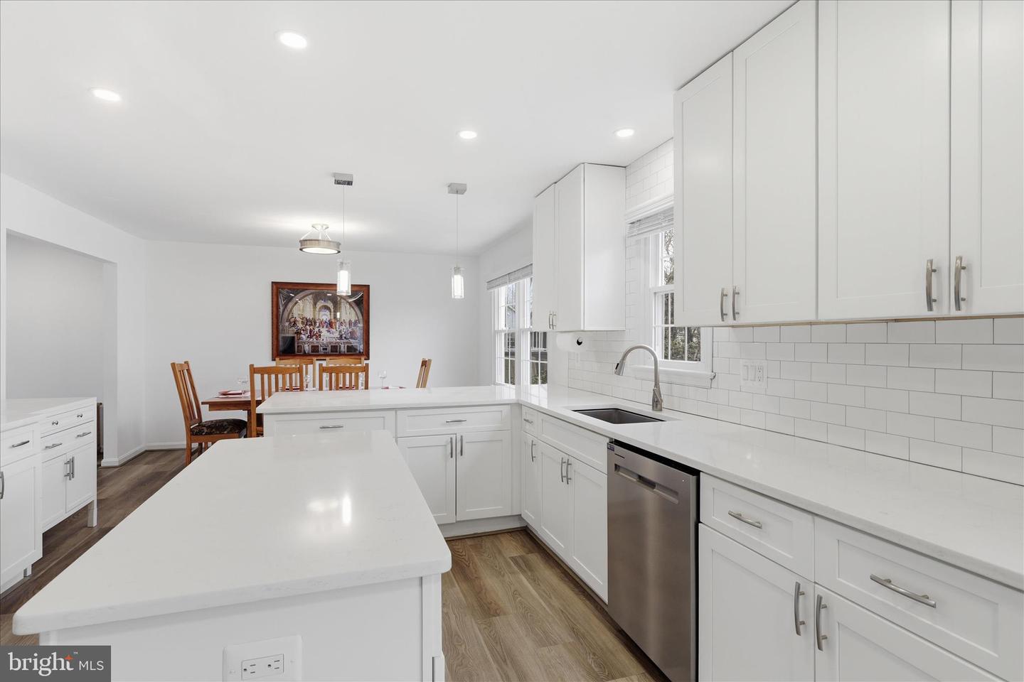 7923 LAKE PLEASANT DR, SPRINGFIELD, Virginia 22153, 4 Bedrooms Bedrooms, ,3 BathroomsBathrooms,Residential,For sale,7923 LAKE PLEASANT DR,VAFX2290368 MLS # VAFX2290368