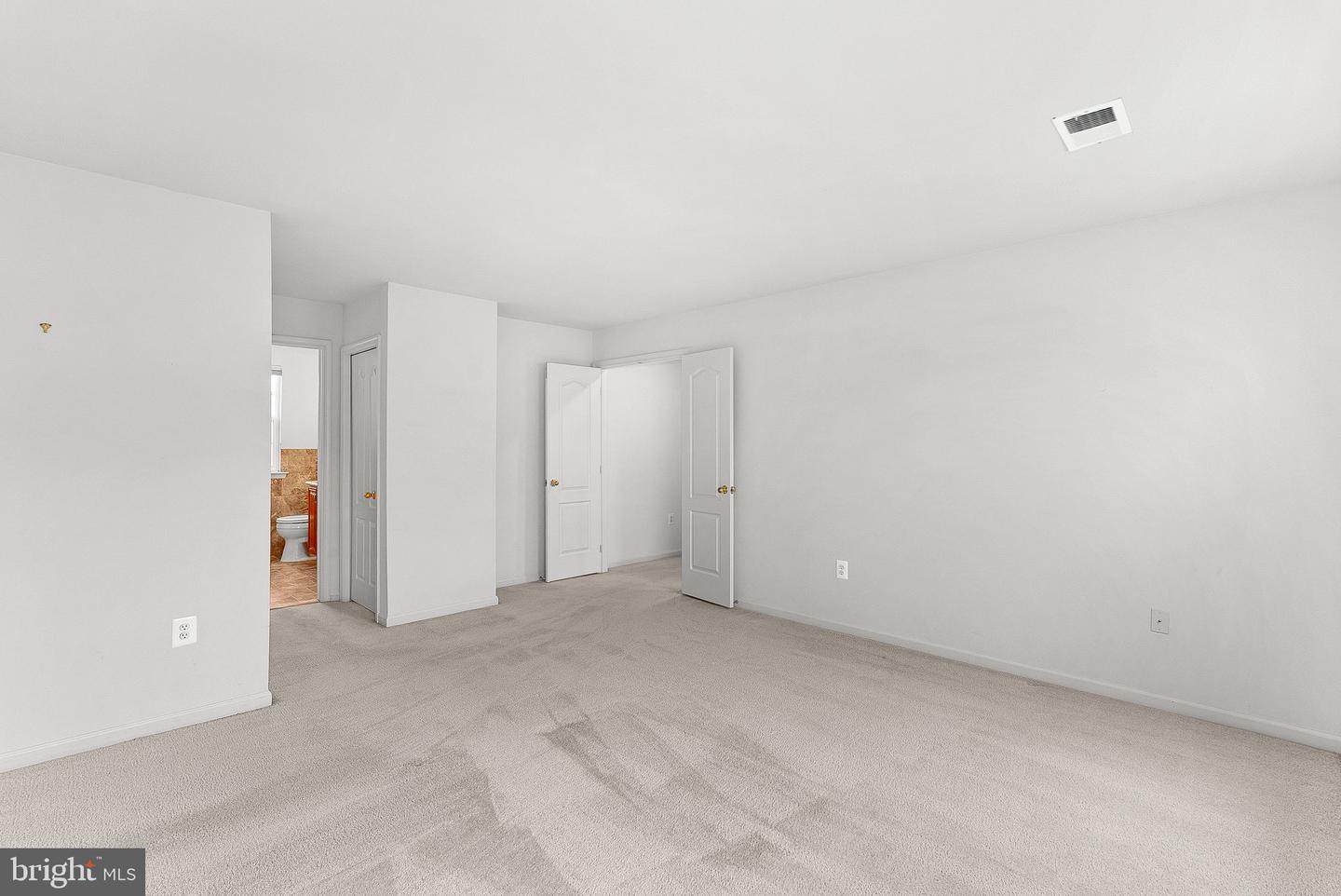 20525 LANSING TER, ASHBURN, Virginia 20147, 4 Bedrooms Bedrooms, ,2 BathroomsBathrooms,Residential,For sale,20525 LANSING TER,VALO2115816 MLS # VALO2115816