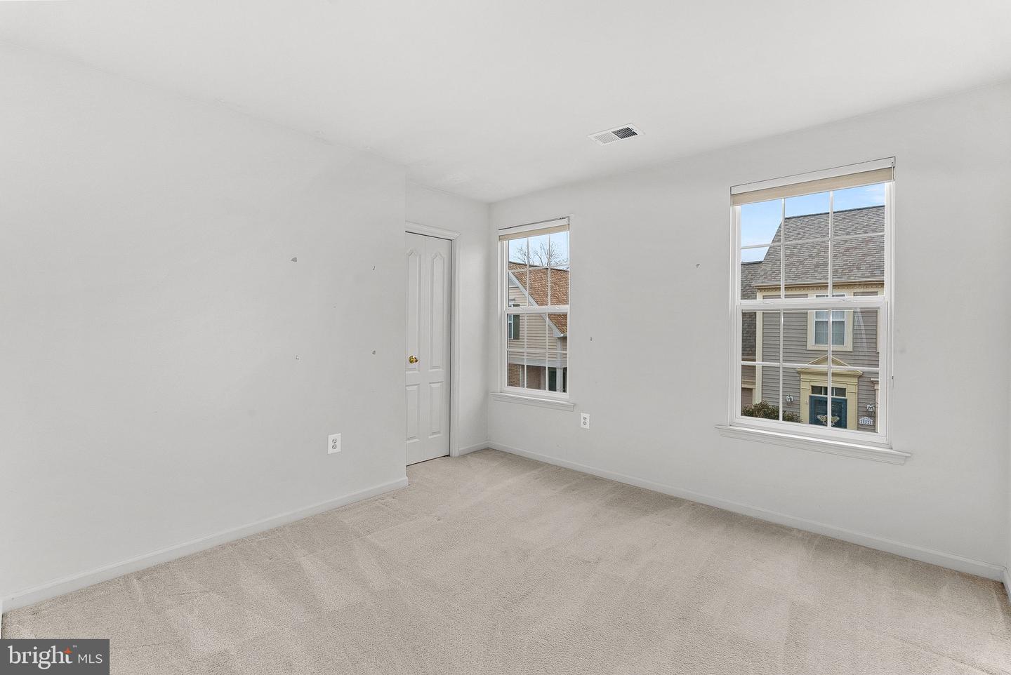 20525 LANSING TER, ASHBURN, Virginia 20147, 4 Bedrooms Bedrooms, ,2 BathroomsBathrooms,Residential,For sale,20525 LANSING TER,VALO2115816 MLS # VALO2115816