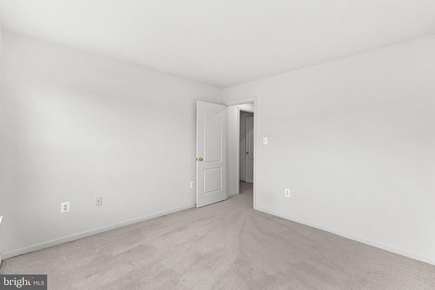 20525 LANSING TER, ASHBURN, Virginia 20147, 4 Bedrooms Bedrooms, ,2 BathroomsBathrooms,Residential,For sale,20525 LANSING TER,VALO2115816 MLS # VALO2115816