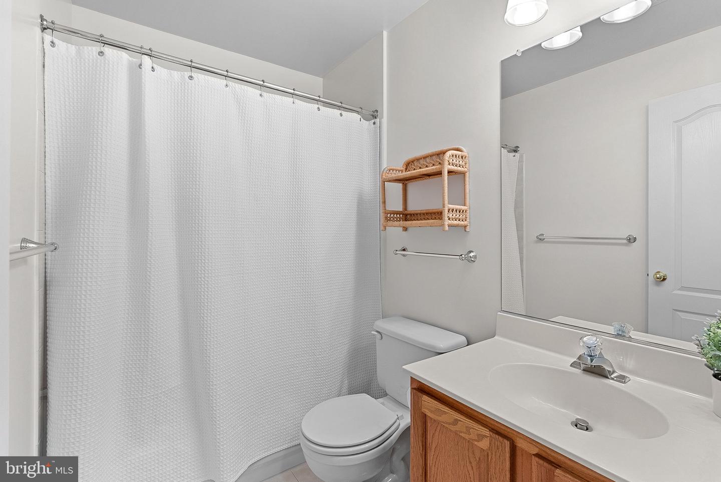 20525 LANSING TER, ASHBURN, Virginia 20147, 4 Bedrooms Bedrooms, ,2 BathroomsBathrooms,Residential,For sale,20525 LANSING TER,VALO2115816 MLS # VALO2115816