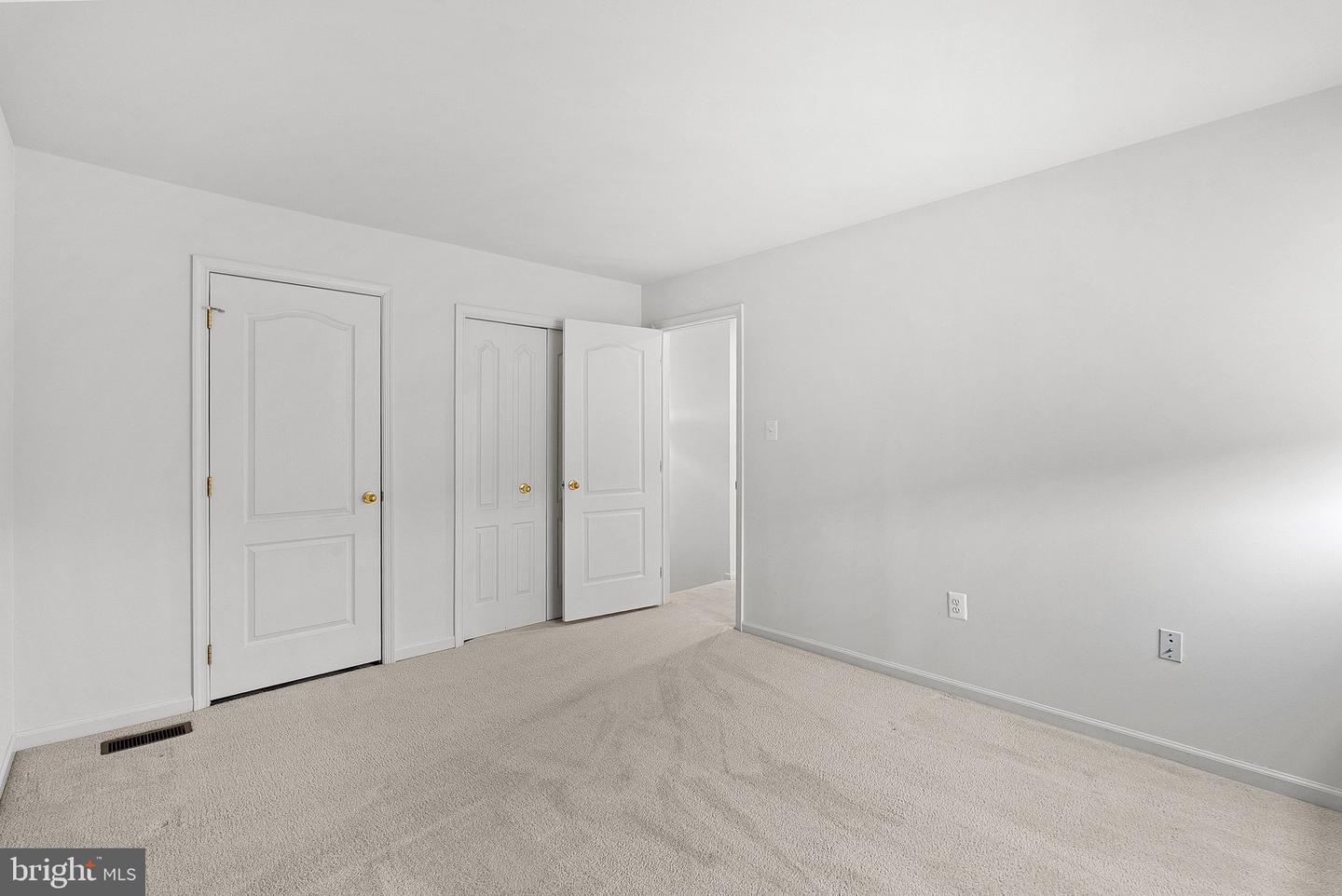 20525 LANSING TER, ASHBURN, Virginia 20147, 4 Bedrooms Bedrooms, ,2 BathroomsBathrooms,Residential,For sale,20525 LANSING TER,VALO2115816 MLS # VALO2115816