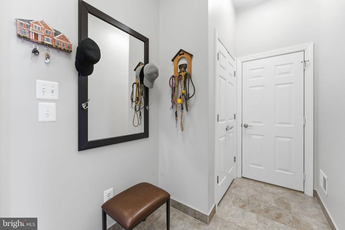 204 LAWSON RD SE, LEESBURG, Virginia 20175, 5 Bedrooms Bedrooms, ,4 BathroomsBathrooms,Residential,For sale,204 LAWSON RD SE,VALO2115962 MLS # VALO2115962