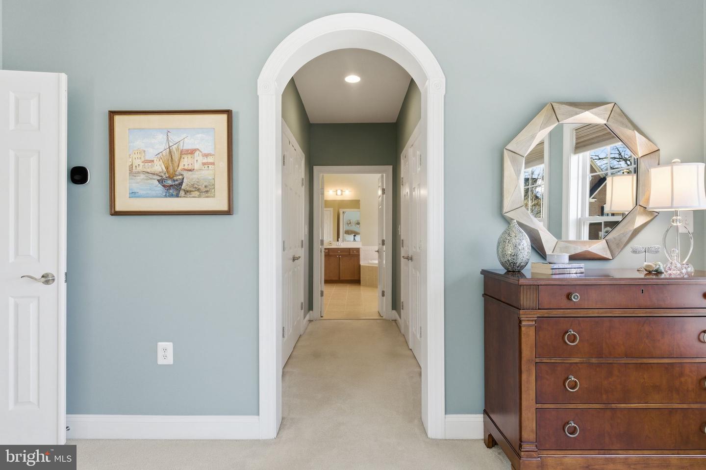 204 LAWSON RD SE, LEESBURG, Virginia 20175, 5 Bedrooms Bedrooms, ,4 BathroomsBathrooms,Residential,For sale,204 LAWSON RD SE,VALO2115962 MLS # VALO2115962