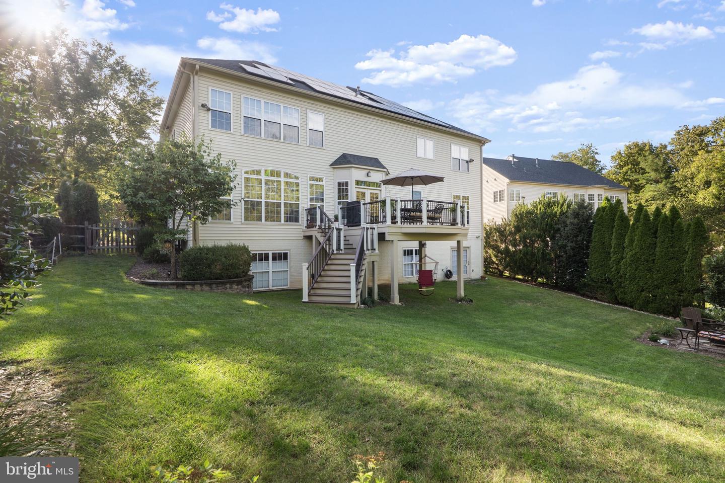 204 LAWSON RD SE, LEESBURG, Virginia 20175, 5 Bedrooms Bedrooms, ,4 BathroomsBathrooms,Residential,For sale,204 LAWSON RD SE,VALO2115962 MLS # VALO2115962