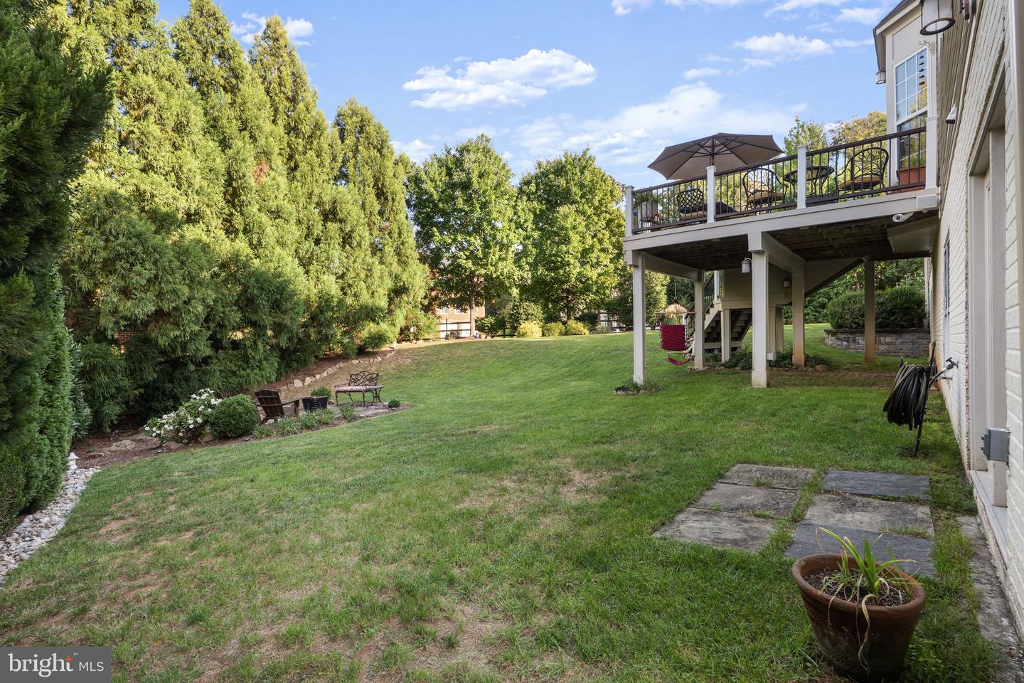 204 LAWSON RD SE, LEESBURG, Virginia 20175, 5 Bedrooms Bedrooms, ,4 BathroomsBathrooms,Residential,For sale,204 LAWSON RD SE,VALO2115962 MLS # VALO2115962