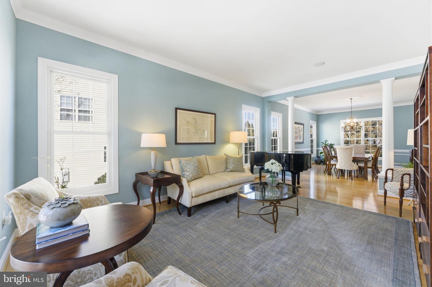 204 LAWSON RD SE, LEESBURG, Virginia 20175, 5 Bedrooms Bedrooms, ,4 BathroomsBathrooms,Residential,For sale,204 LAWSON RD SE,VALO2115962 MLS # VALO2115962