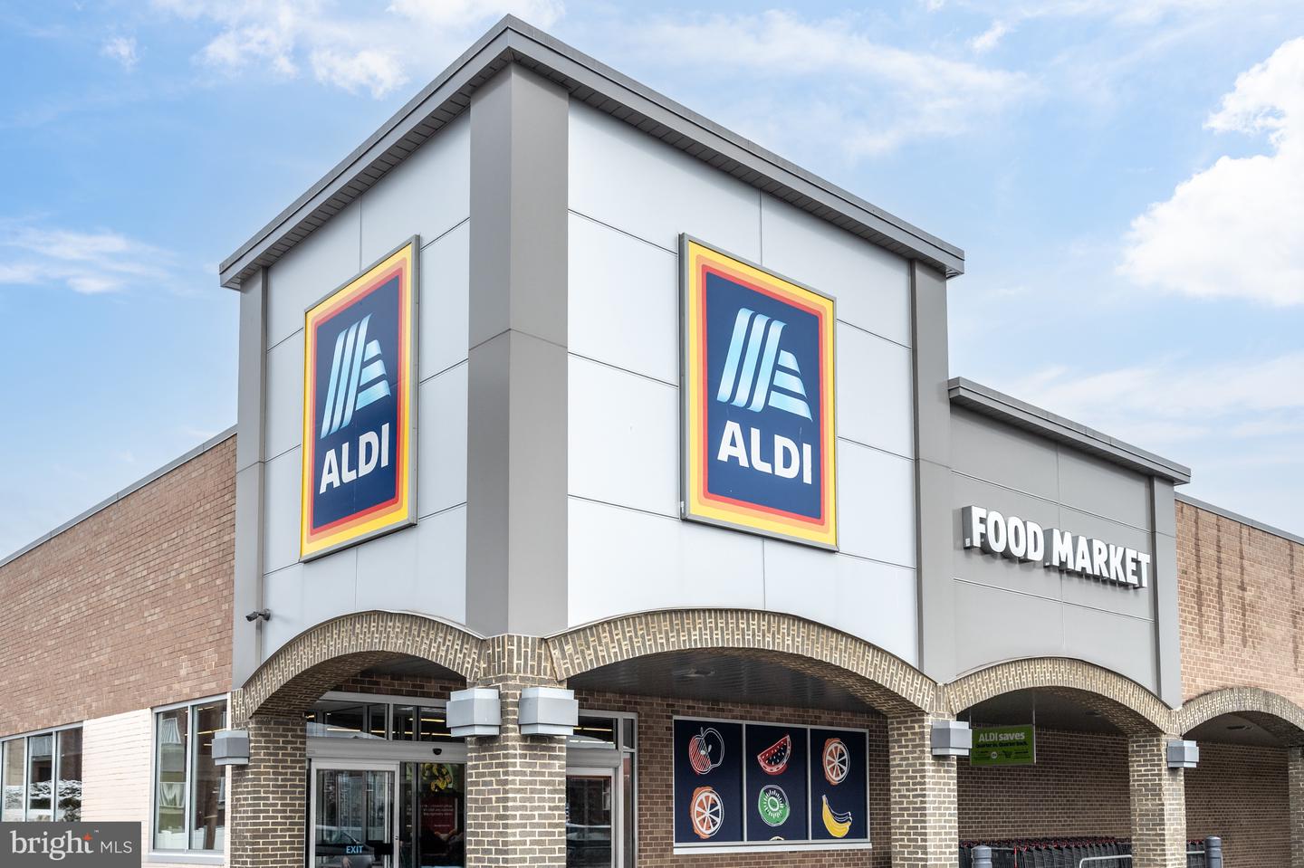 8007 NOEL ST, ALEXANDRIA, Virginia 22309, 3 Bedrooms Bedrooms, ,2 BathroomsBathrooms,Residential,For sale,8007 NOEL ST,VAFX2291506 MLS # VAFX2291506