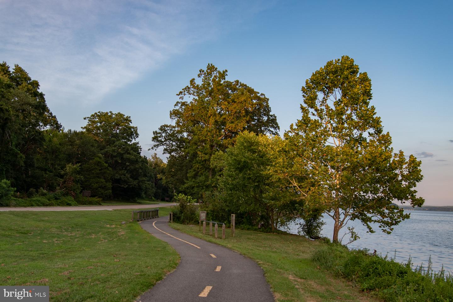 8007 NOEL ST, ALEXANDRIA, Virginia 22309, 3 Bedrooms Bedrooms, ,2 BathroomsBathrooms,Residential,For sale,8007 NOEL ST,VAFX2291506 MLS # VAFX2291506
