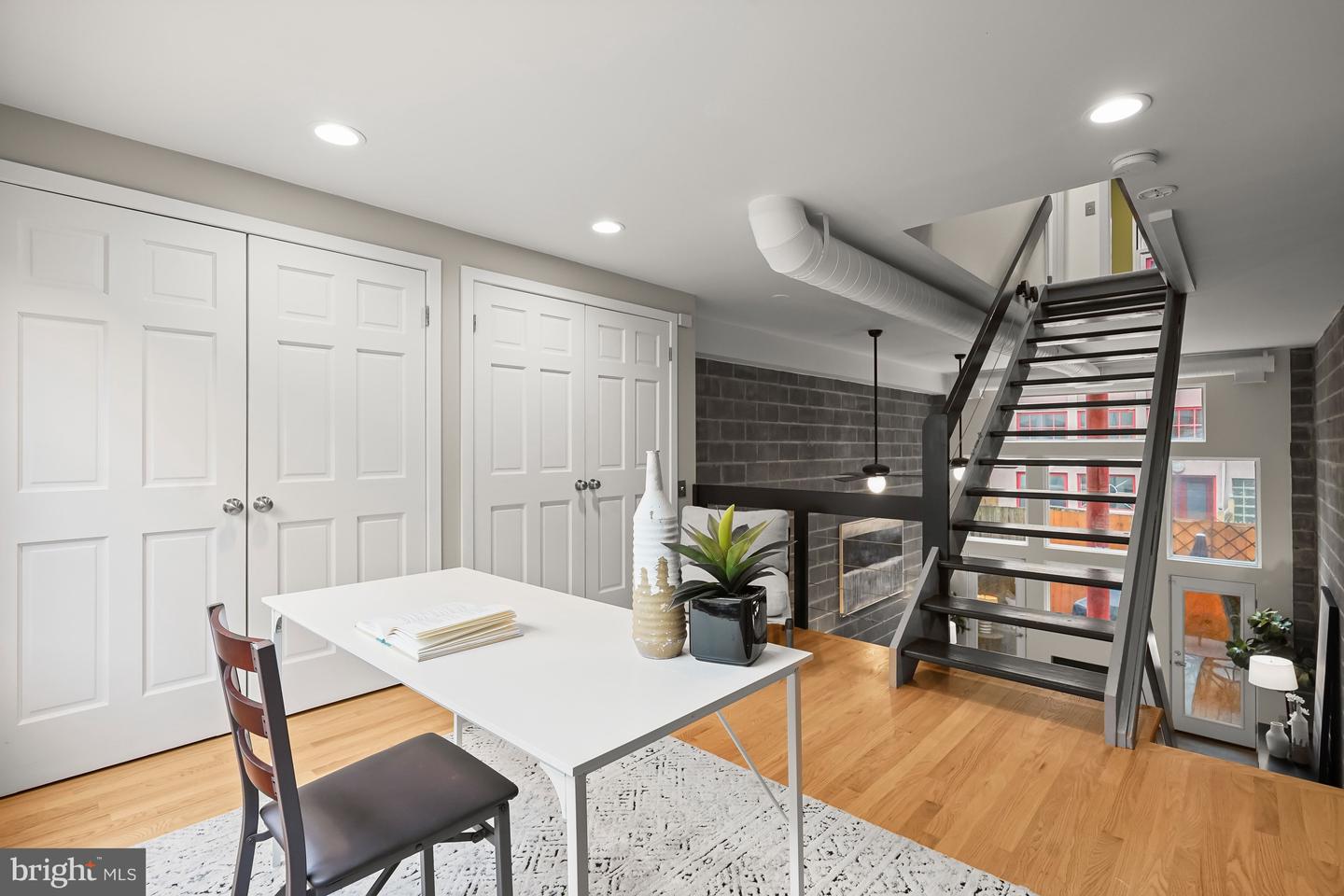 1420 RHODE ISLAND AVE NW, WASHINGTON, District Of Columbia 20005, 3 Bedrooms Bedrooms, ,3 BathroomsBathrooms,Residential,For sale,1420 RHODE ISLAND AVE NW,DCDC2246912 MLS # DCDC2246912