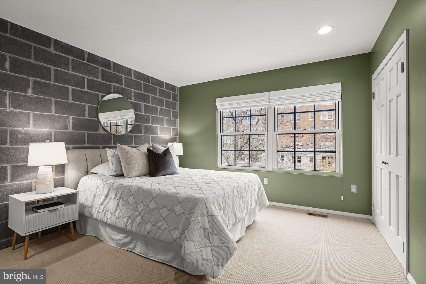 1420 RHODE ISLAND AVE NW, WASHINGTON, District Of Columbia 20005, 3 Bedrooms Bedrooms, ,3 BathroomsBathrooms,Residential,For sale,1420 RHODE ISLAND AVE NW,DCDC2246912 MLS # DCDC2246912