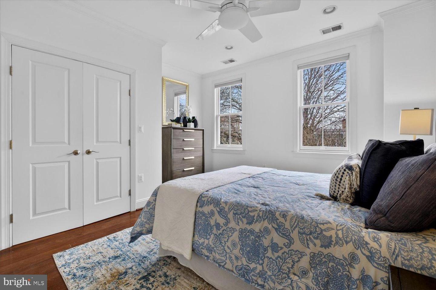 916 G ST SE, WASHINGTON, District Of Columbia 20003, 2 Bedrooms Bedrooms, 5 Rooms Rooms,2 BathroomsBathrooms,Residential,For sale,916 G ST SE,DCDC2247052 MLS # DCDC2247052