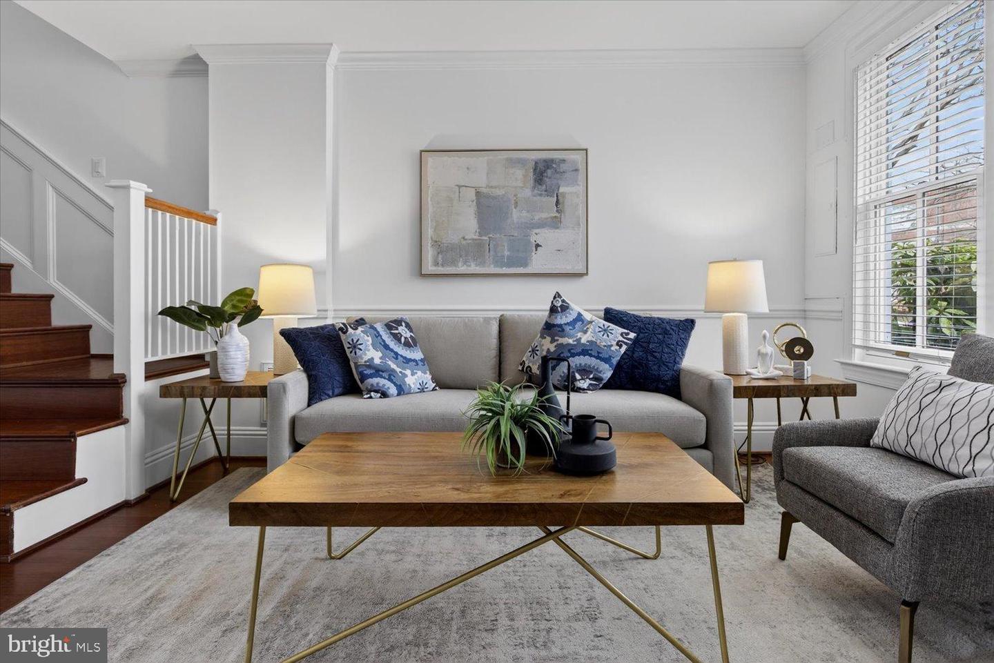 916 G ST SE, WASHINGTON, District Of Columbia 20003, 2 Bedrooms Bedrooms, 5 Rooms Rooms,2 BathroomsBathrooms,Residential,For sale,916 G ST SE,DCDC2247052 MLS # DCDC2247052